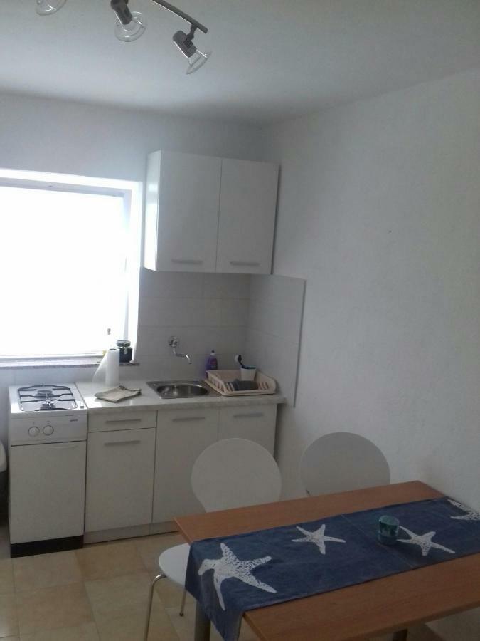 Apartman Andela Apartment Тисно Екстериор снимка